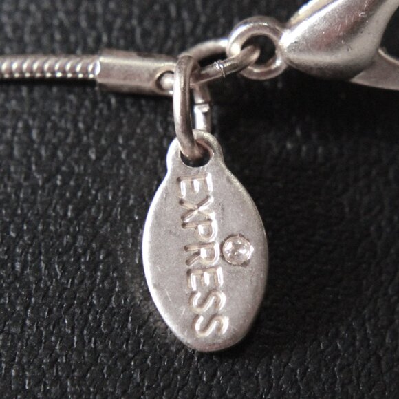 NWT Express Silver Tone Necklace with Clear Rhinestones - Picture 8 of 8